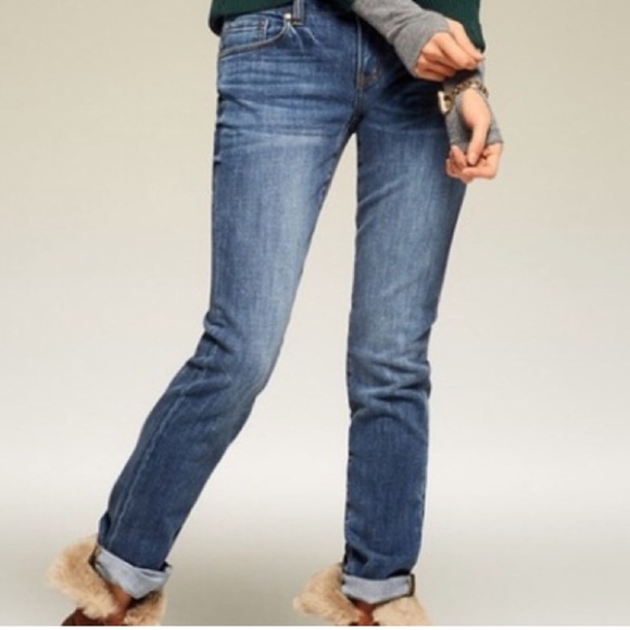 CAbi Denim - NWT Cabi Women’s Passion Slim Boyfriend Jeans In Frost Wash Size 6